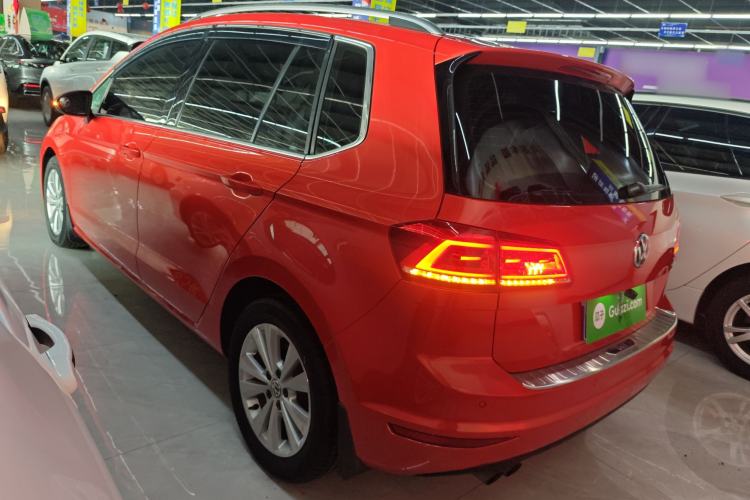 Used Volkswagen Golf Sportsvan 2016 230TSI Automatic Trend Edition Left Side