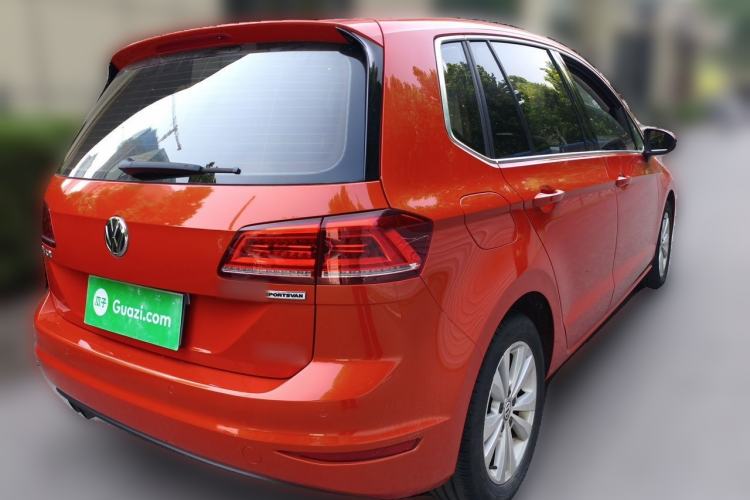 Used Volkswagen Golf Sportsvan 2016 230TSI Automatic Trend Edition Rear Right 45 Deg