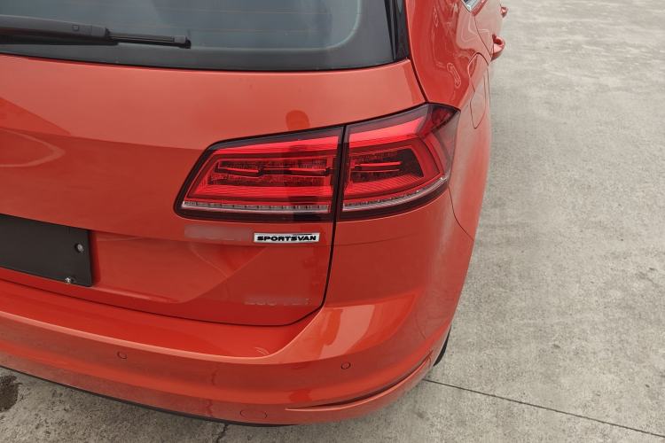 Used Volkswagen Golf Sportsvan 2016 230TSI Automatic Trend Edition Right Rear Taillight