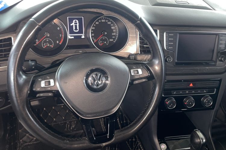 Used Volkswagen Golf Sportsvan 2016 280TSI Automatic Luxury Model Steering Wheel