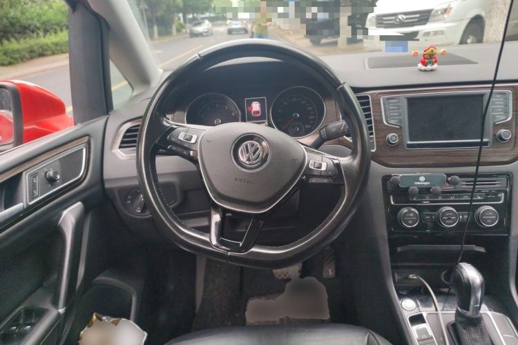 Used Volkswagen Golf Sportsvan 2016 280TSI Automatic Flagship Model Steering Wheel