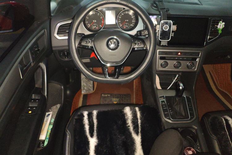 Used Volkswagen Golf Sportsvan 2016 1.6L Automatic Comfort Model Steering Wheel