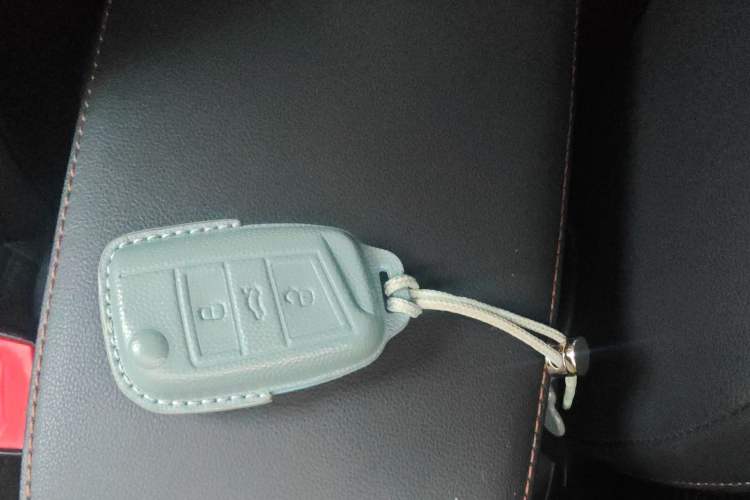 Used Volkswagen Golf Sportsvan 2016 280TSI Automatic Luxury Model Vehicle Key
