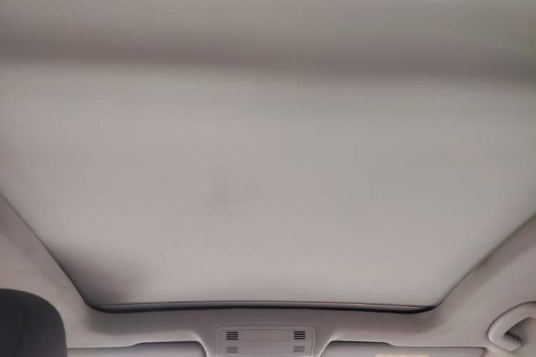 Used Volkswagen Golf Sportsvan 2016 230TSI Automatic Luxury Version Headliner