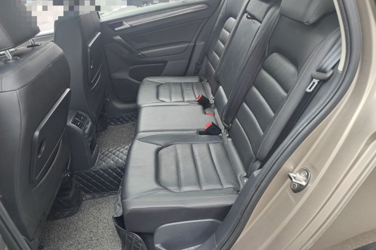 Used Volkswagen Golf Sportsvan 2016 230TSI Automatic Luxury Version Left Rear Seat