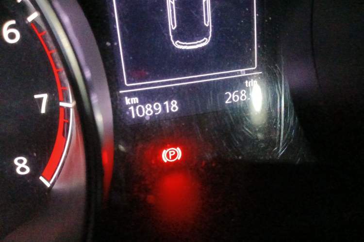 Used Volkswagen Golf Sportsvan 2016 280TSI Automatic Luxury Model Odometer Close Up