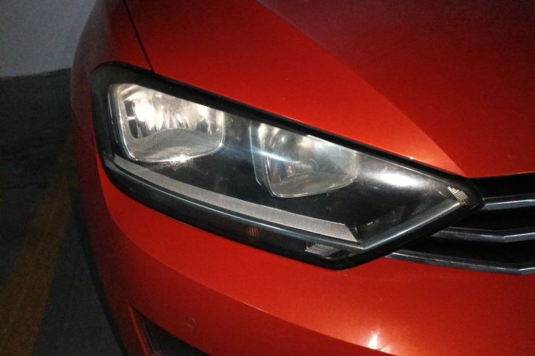 Used Volkswagen Golf Sportsvan 2016 280TSI Automatic Luxury Model Right Front Headlight