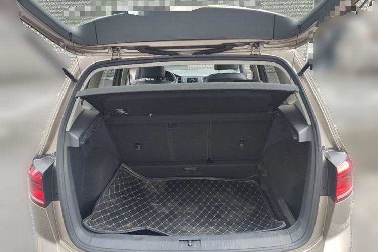 Used Volkswagen Golf Sportsvan 2016 230TSI Automatic Luxury Version Trunk