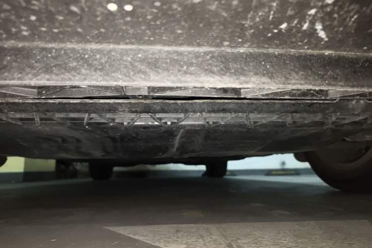 Used Volkswagen Golf Sportsvan 2016 230TSI Automatic Trend Edition Chassis Front