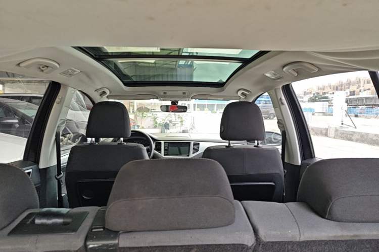 Used Volkswagen Golf Sportsvan 2016 230TSI Automatic Trend Edition Headliner