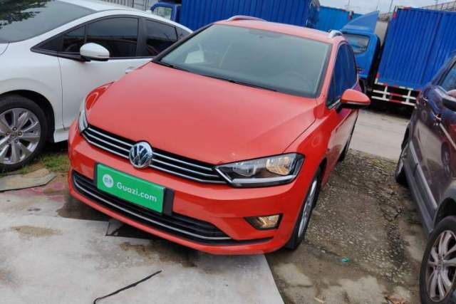 Ojetý Volkswagen Golf Sportsvan 2016 1.6L Automatic Comfort Model