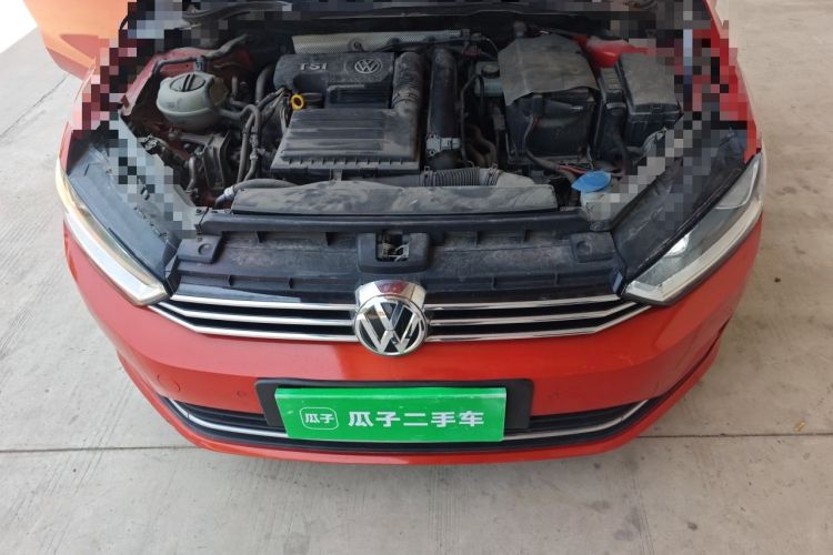 Used Volkswagen Golf Sportsvan 2016 230TSI Automatic Trend Edition Engine Bay
