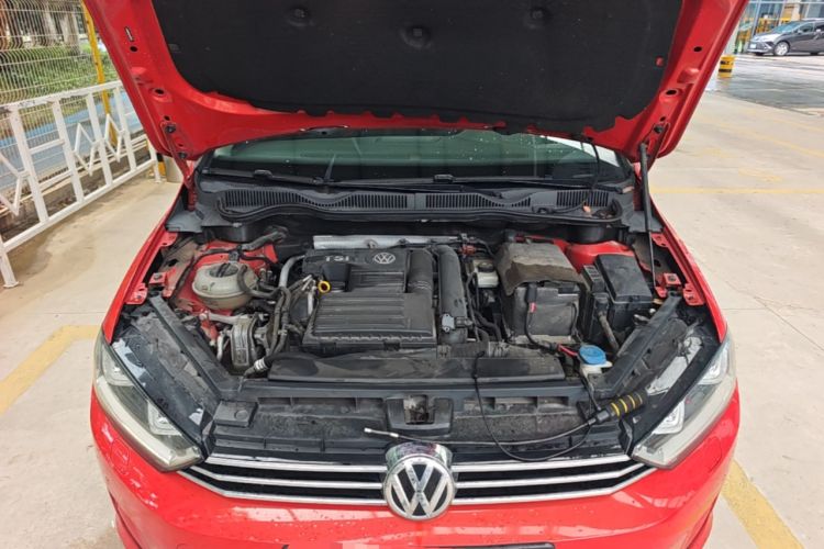 Used Volkswagen Golf Sportsvan 2016 280TSI Automatic Flagship Model Engine Bay