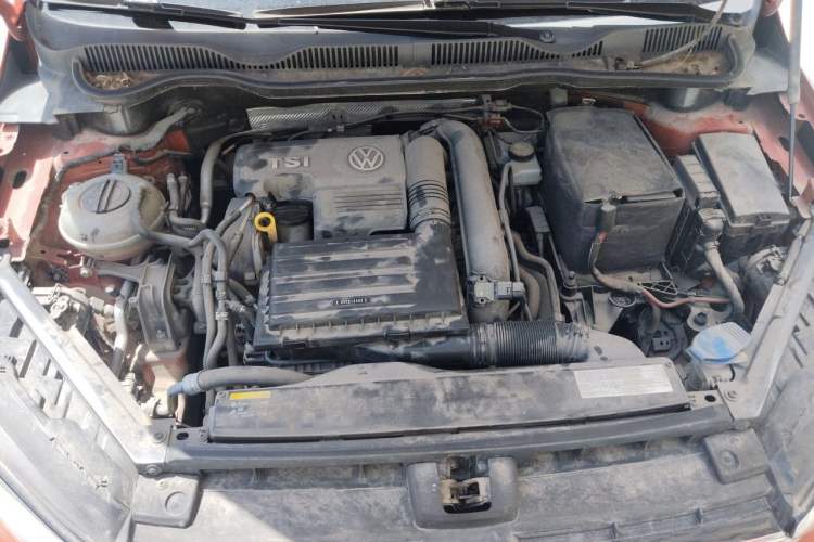 Used Volkswagen Golf Sportsvan 2016 230TSI Automatic Trend Edition Engine Bay
