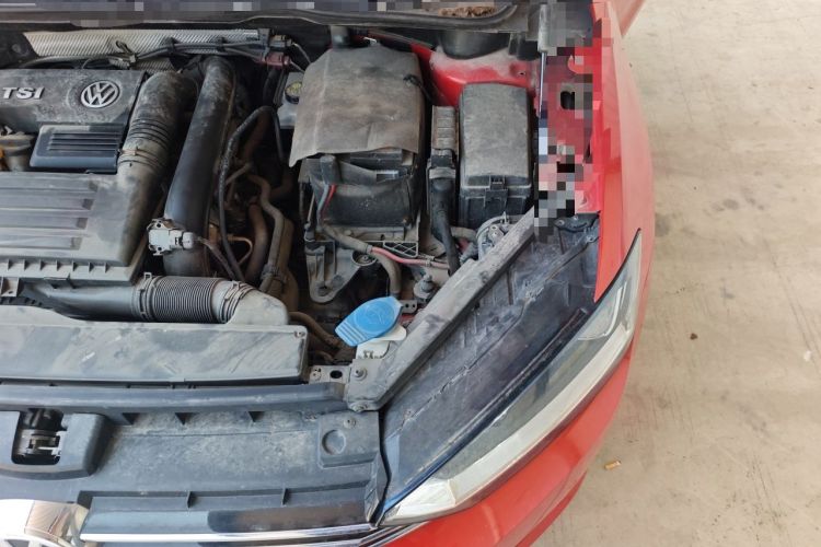 Used Volkswagen Golf Sportsvan 2016 230TSI Automatic Trend Edition Engine Bay Left