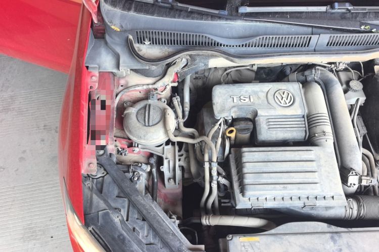 Used Volkswagen Golf Sportsvan 2016 230TSI Automatic Trend Edition Engine Bay Right
