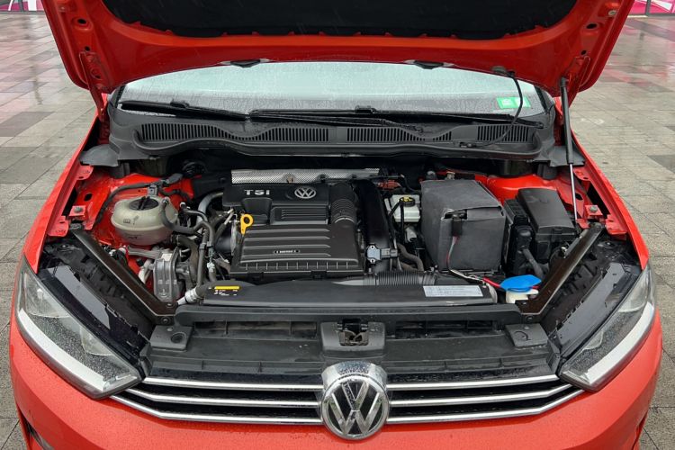 Used Volkswagen Golf Sportsvan 2016 280TSI Automatic Luxury Model Engine Bay