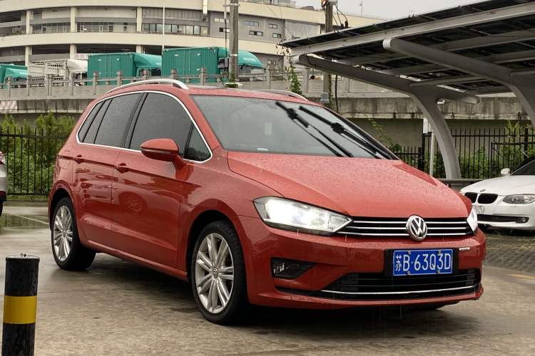 Used Volkswagen Golf Sportsvan 2016 280TSI Automatic Luxury Model Exterior 2