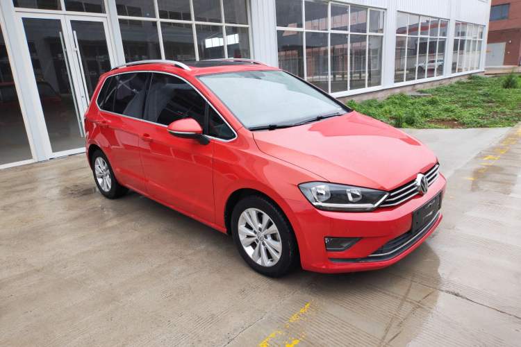 Used Volkswagen Golf Sportsvan 2016 230TSI Automatic Trend Edition Exterior 3