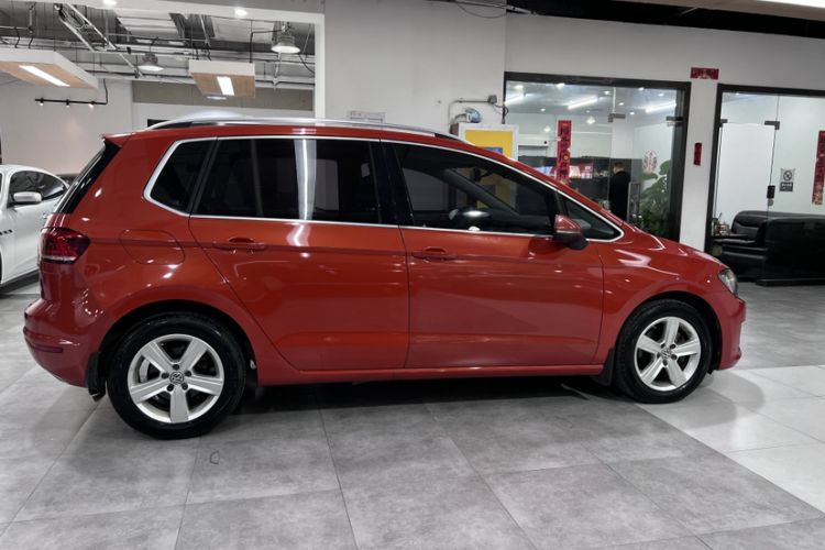 Used Volkswagen Golf Sportsvan 2016 1.6L Automatic Comfort Model Exterior 3