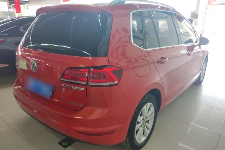 Used Volkswagen Golf Sportsvan 2016 230TSI Automatic Trend Edition Exterior 3