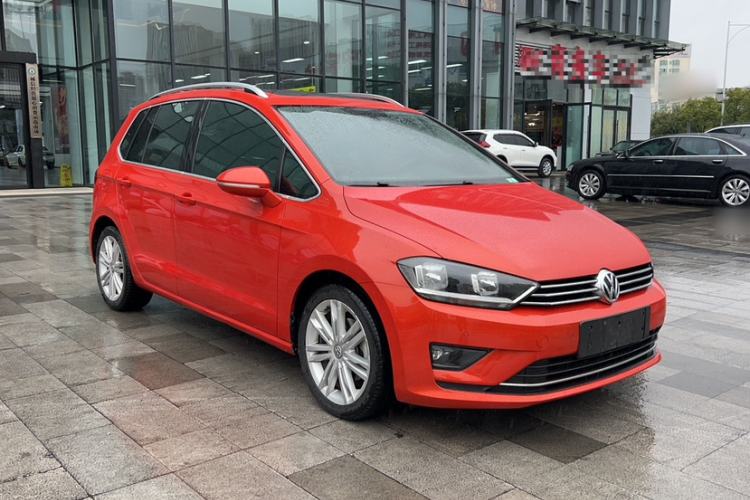 Used Volkswagen Golf Sportsvan 2016 280TSI Automatic Luxury Model Exterior 4