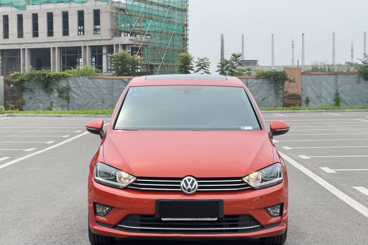 Used Volkswagen Golf Sportsvan 2016 230TSI Automatic Trend Edition Exterior 4