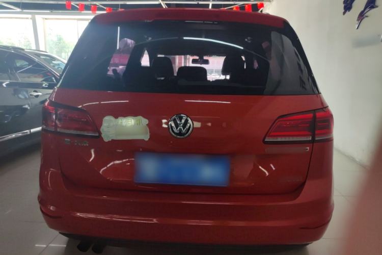Used Volkswagen Golf Sportsvan 2016 230TSI Automatic Trend Edition Exterior 4