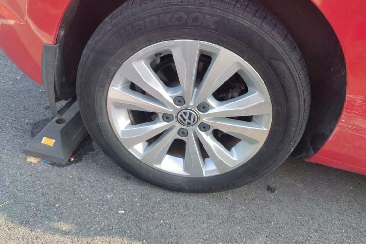 Used Volkswagen Golf Sportsvan 2016 230TSI Automatic Trend Edition Exterior 4