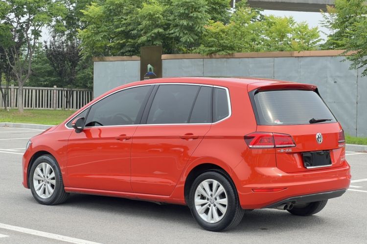 Used Volkswagen Golf Sportsvan 2016 230TSI Automatic Trend Edition Exterior 6