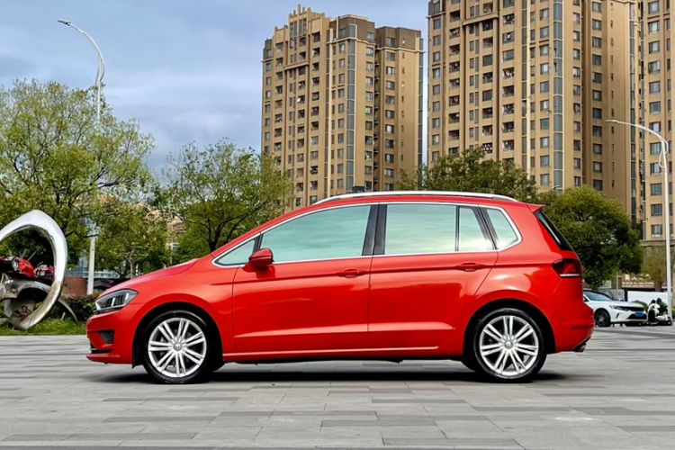 Used Volkswagen Golf Sportsvan 2016 280TSI Automatic Luxury Model Exterior 7