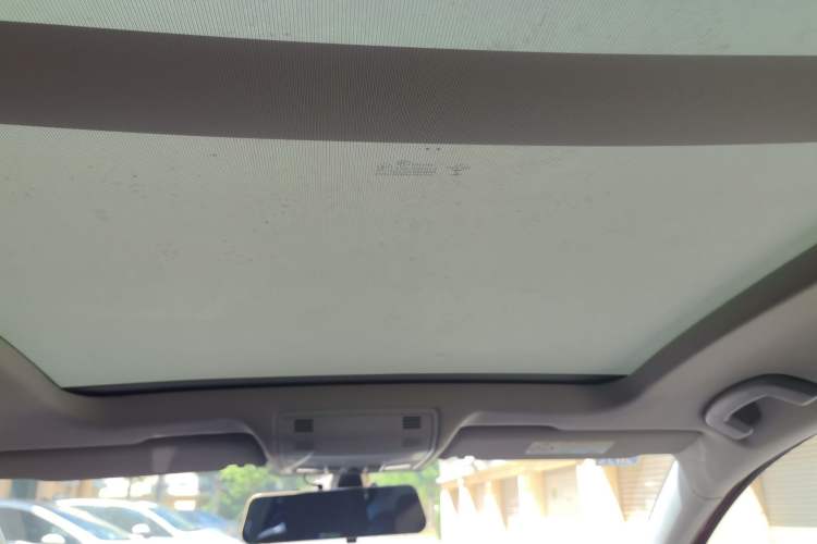 Used Volkswagen Golf Sportsvan 2016 230TSI Automatic Trend Edition Headliner