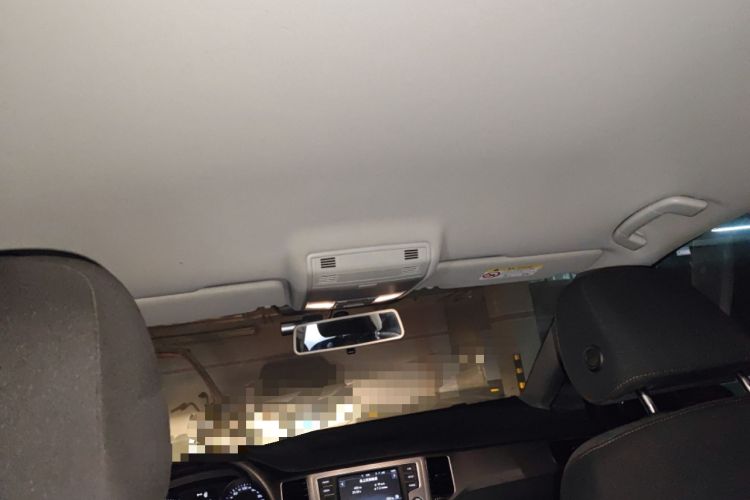 Used Volkswagen Golf Sportsvan 2016 1.6L Manual Comfort Model Headliner
