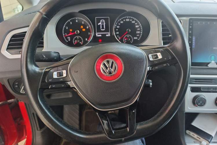 Used Volkswagen Golf Sportsvan 2016 230TSI Automatic Trend Edition Instrument Cluster