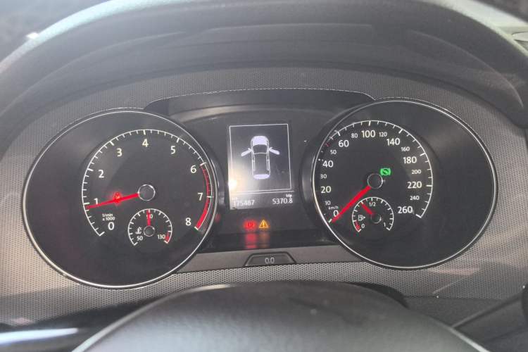 Used Volkswagen Golf Sportsvan 2016 230TSI Automatic Trend Edition Instrument Cluster