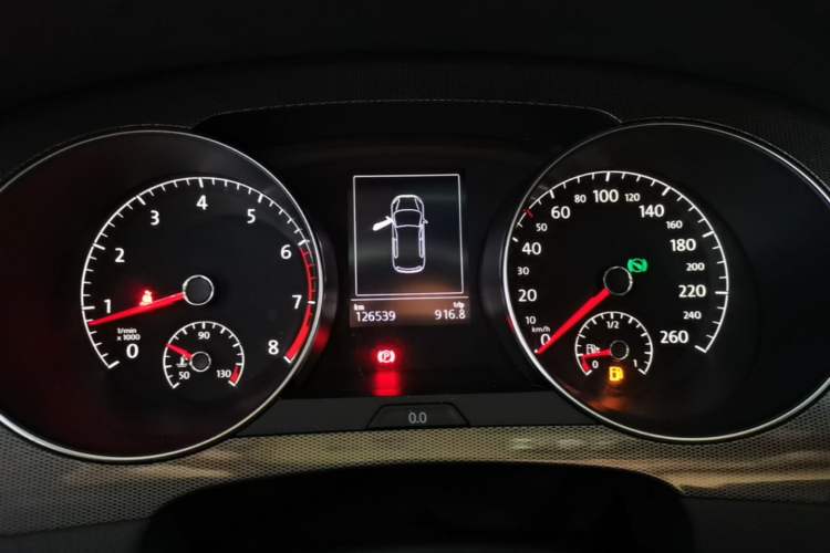 Used Volkswagen Golf Sportsvan 2016 230TSI Automatic Trend Edition Instrument Cluster
