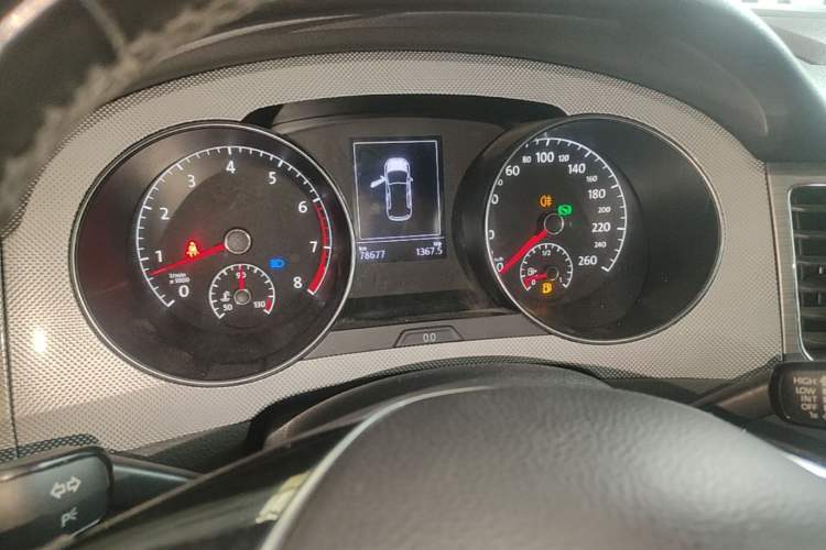 Used Volkswagen Golf Sportsvan 2016 230TSI Automatic Trend Edition Instrument Cluster