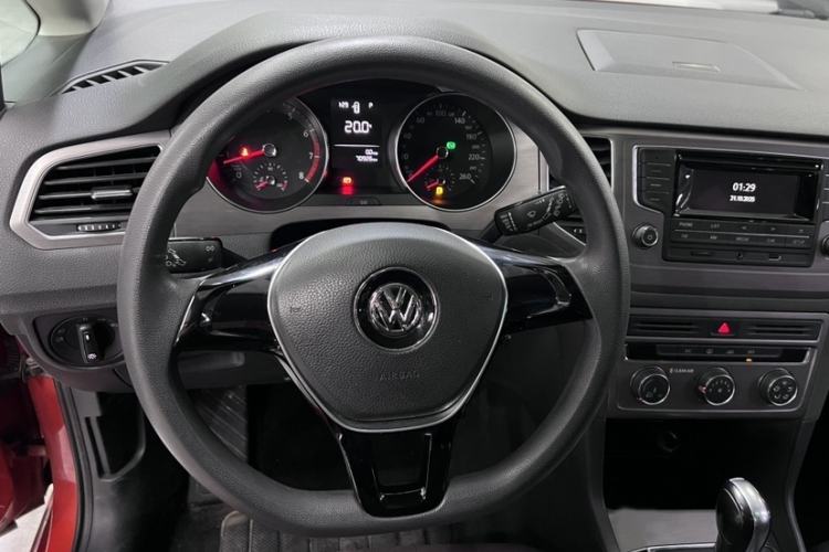 Used Volkswagen Golf Sportsvan 2016 1.6L Automatic Comfort Model Interior 2