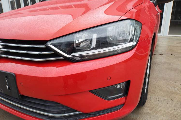 Used Volkswagen Golf Sportsvan 2016 230TSI Automatic Trend Edition Left Front Headlight