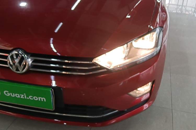 Used Volkswagen Golf Sportsvan 2016 1.6L Automatic Comfort Model Left Front Headlight