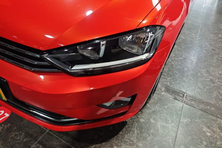 Used Volkswagen Golf Sportsvan 2016 230TSI Automatic Luxury Version Left Front Headlight