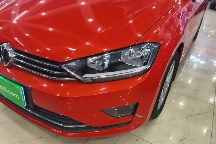 Used Volkswagen Golf Sportsvan 2016 180TSI Automatic Trend Model Left Front Headlight