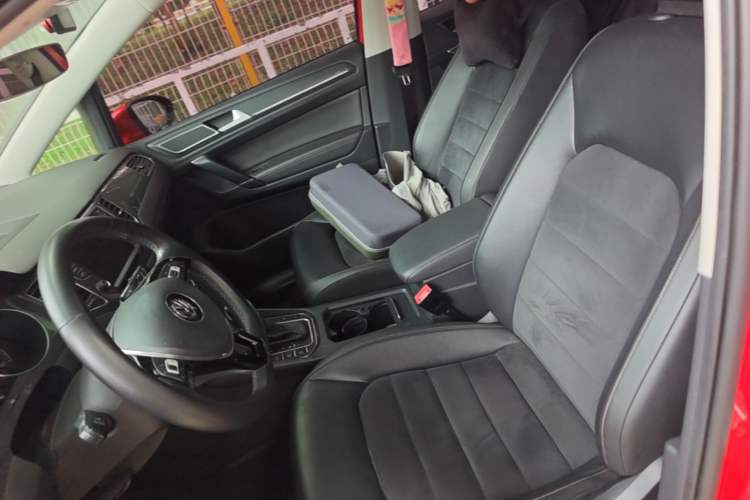 Used Volkswagen Golf Sportsvan 2016 280TSI Automatic Flagship Model Left Front Seat