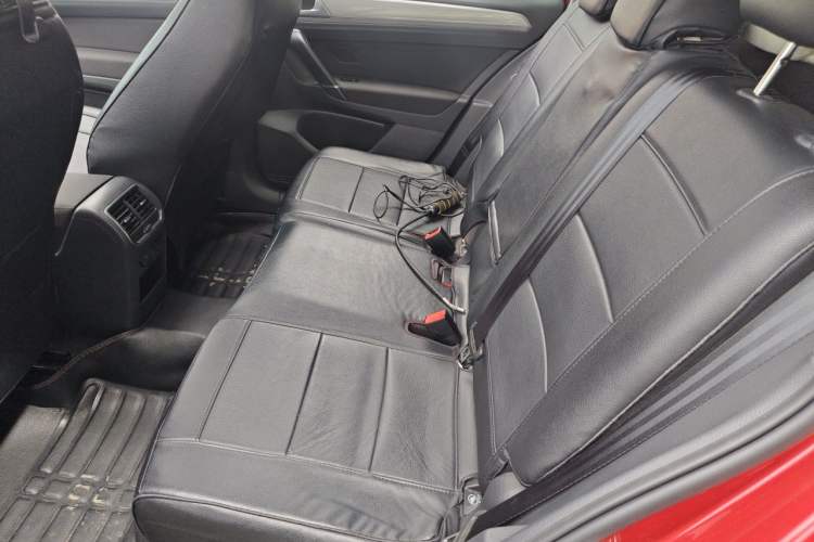 Used Volkswagen Golf Sportsvan 2016 230TSI Automatic Trend Edition Left Rear Seat