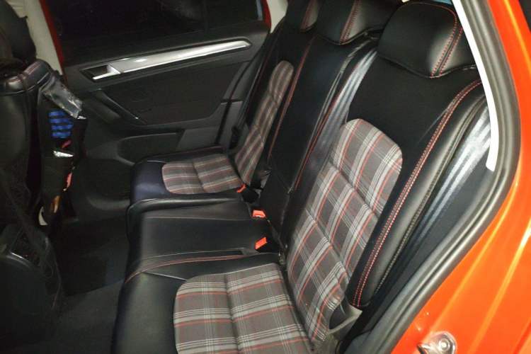 Used Volkswagen Golf Sportsvan 2016 230TSI Automatic Trend Edition Left Rear Seat