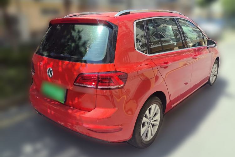 Used Volkswagen Golf Sportsvan 2016 230TSI Automatic Trend Edition Rear Right 45 Deg