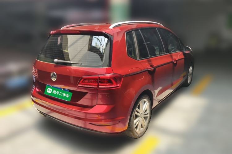 Used Volkswagen Golf Sportsvan 2016 280TSI Automatic Luxury Model Rear Right 45 Deg