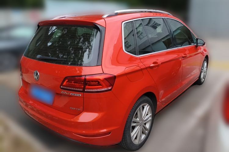 Used Volkswagen Golf Sportsvan 2016 230TSI Automatic Luxury Version Rear Right 45 Deg