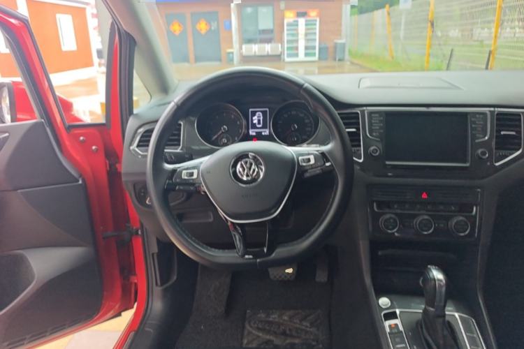 Used Volkswagen Golf Sportsvan 2016 280TSI Automatic Flagship Model Steering Wheel