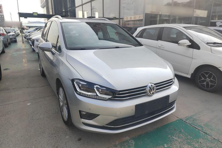 Used Volkswagen Golf Sportsvan 2016 230TSI Automatic Luxury Version Exterior 2